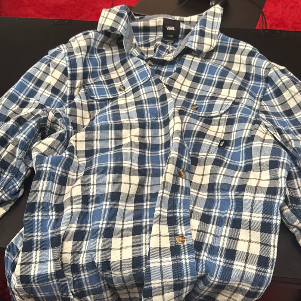 Vans XL Blue and White Vans Button-Up Long-Sleeve Flannel - Like New